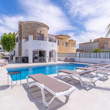 Villa 150-empurialola- Preciosa Casa Con Piscina Y Amarre En Empuriabrava
